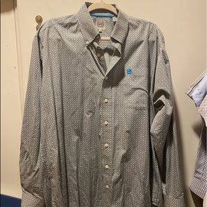 Cinch long sleeve shirt.